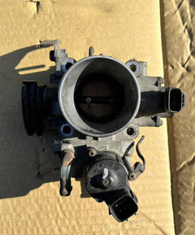 Заслонка воздушная MN128888 MITSUBISHI