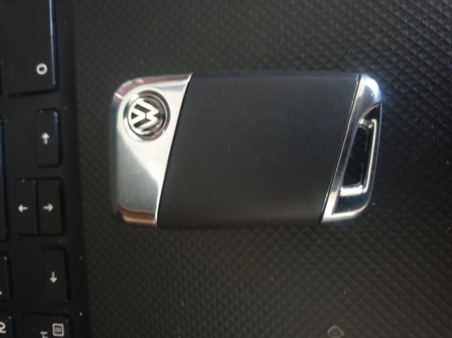 VAG 3G0959752 в наличии Житомир