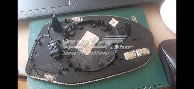 Зеркальный элемент левого зеркала заднего вида 4G8857535C VAG