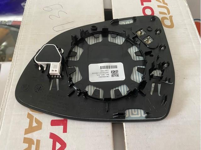 51169491786 BMW Стекло правого зеркала заднего вида купить в Черновцы