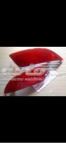 Левый отражатель бампера 8192033010 TOYOTA