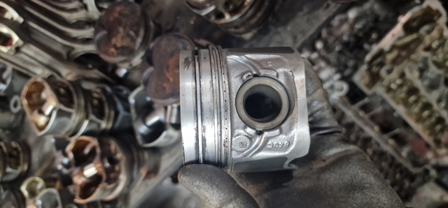 Поршень в сборе BMW X3