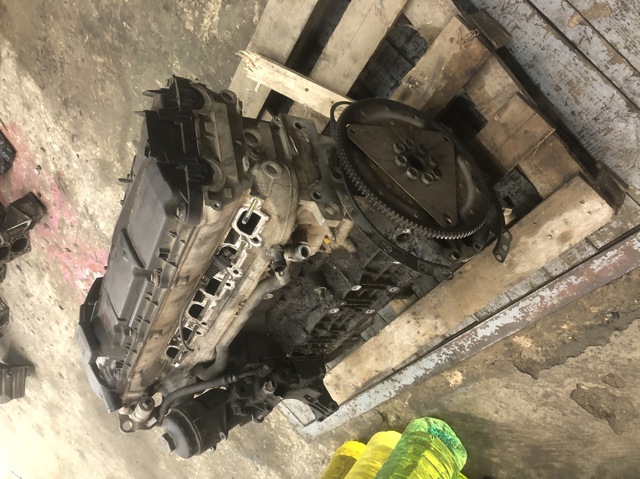 BMW 11421713838 Корпус масляного фильтра в наличии Тернополь