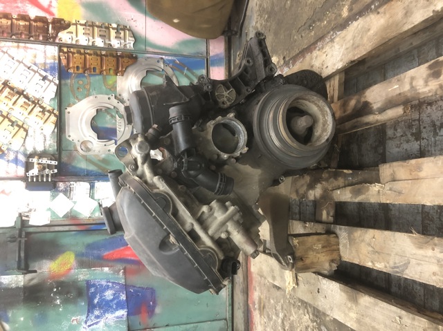  Корпус масляного фильтра 11421713838 BMW