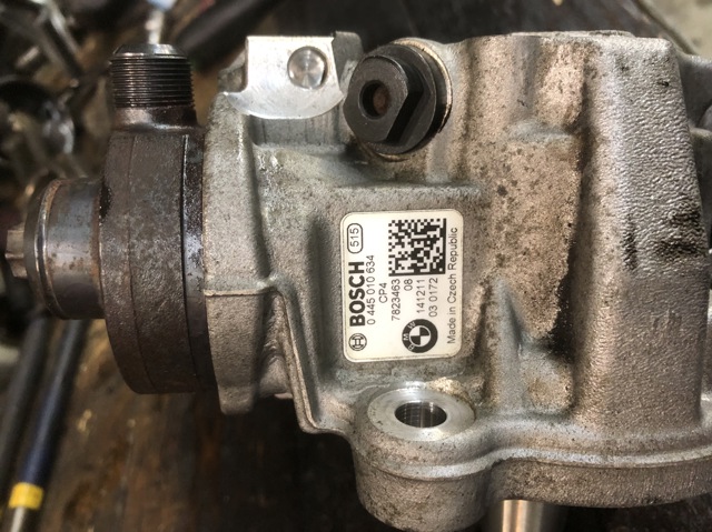 Насос топливный высокого давления 13518597821 BMW