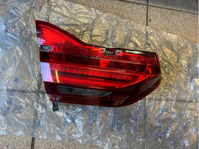 Задний левый внутренний фонарь 63217342969 BMW