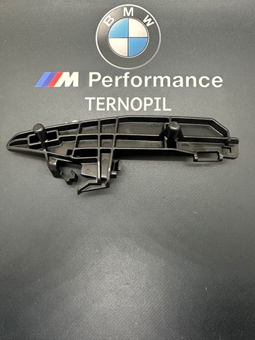 BMW 51117399982 Направляющая переднего бампера правая в наличии Винница