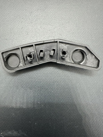 51117428995 BMW Направляющая переднего бампера левая купить в Днепр