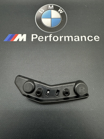 Направляющая переднего бампера, правая 51117428996 BMW