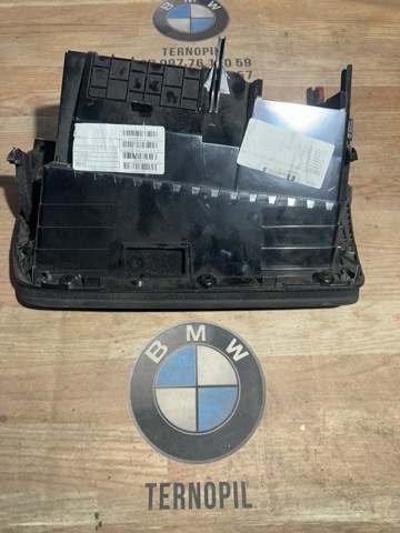 51166839000 BMW Крышка перчаточного ящика (бардачка) купить в Каменское