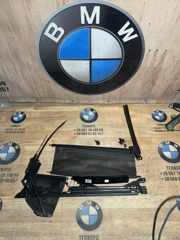 Навеска задней двери 51359168843 BMW
