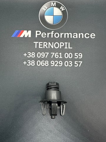 Буфер капота резиновый 51767183752 BMW