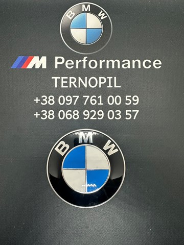 Фирменный значек капота 51767288752 BMW