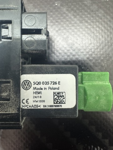 5G0035222E USB-разветвитель купить Днепр