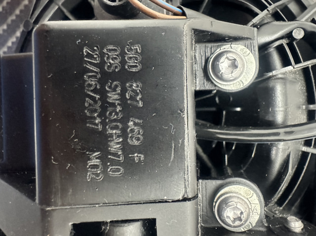 5G0827469F Ручка крышки багажника (двери 3/5-й задней) наружная купить Харьков