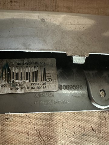 8069598 BMW купить в Тернополь