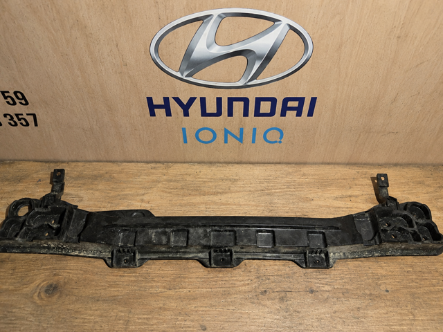Швеллер заднего бампера 86631GI000 HYUNDAI