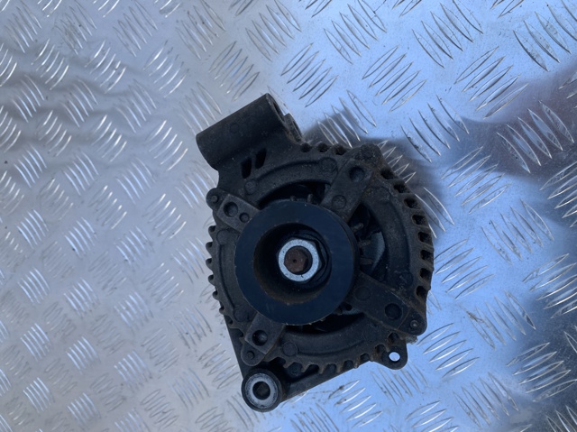 LR011231 LAND ROVER Генератор купить в Житомир