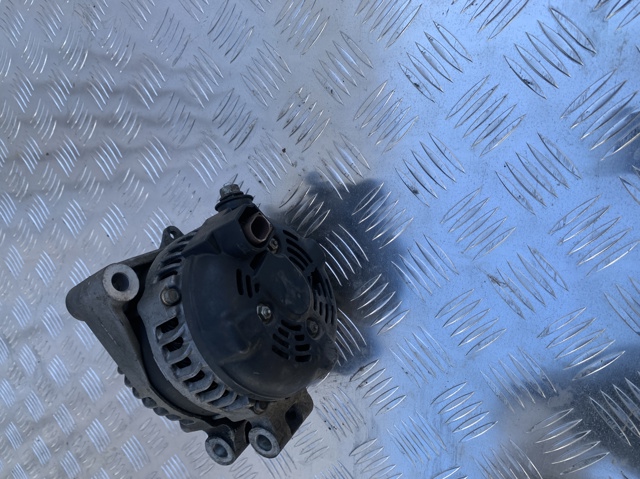 LAND ROVER LR011231 Генератор в наличии Украина