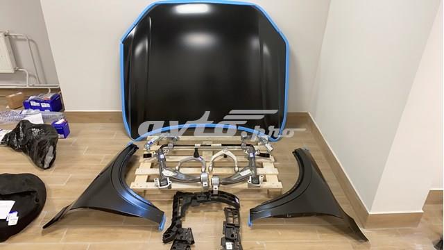 Правое крыло 31651676 VOLVO