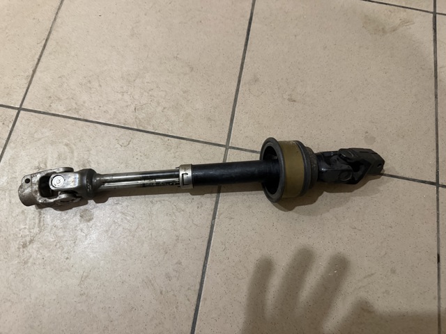 452200T010 TOYOTA Вал рулевой колонки купить в Житомир