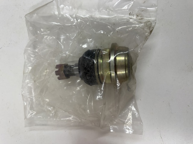 Палец шаровой нижний CBKH16 CTR