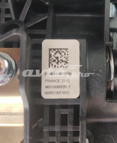 Подушка AIRBAG водительская 985100002R RENAULT