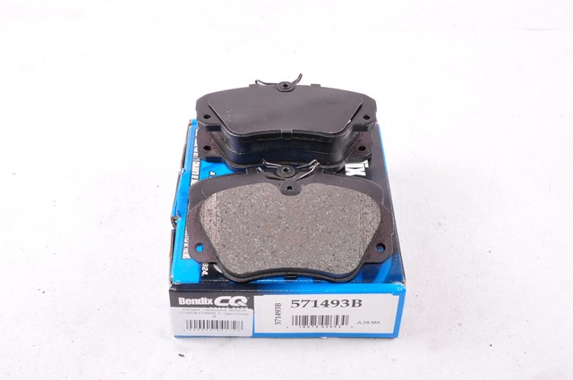 Тормозные колодки 571493B BENDIX