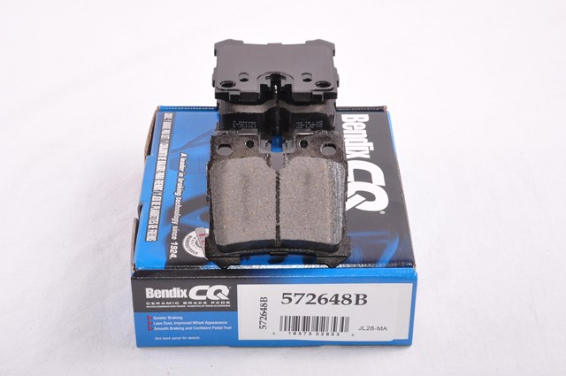Колодки тормозные задние, дисковые 572648B BENDIX