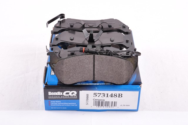 Колодки на тормоз задний дисковый 573148B BENDIX