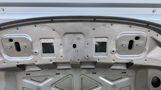 LR117302 Капот купить Чернигов