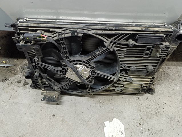 214811275R RENAULT Диффузор радиатора охлаждения, в сборе с мотором и крыльчаткой купить в Запорожье