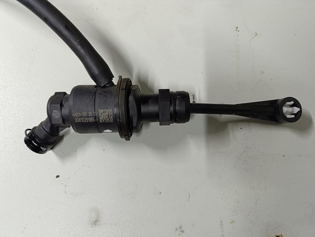 RENAULT 306102918R Цилиндр сцепления главный в наличии Николаев