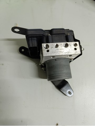 Блок ABS гидравлический 476601406R RENAULT