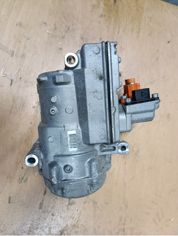 926008999R Компрессор кондиционера купить Харьков