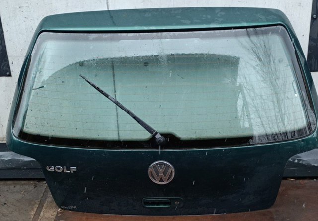 Пятая дверь Volkswagen Golf 4