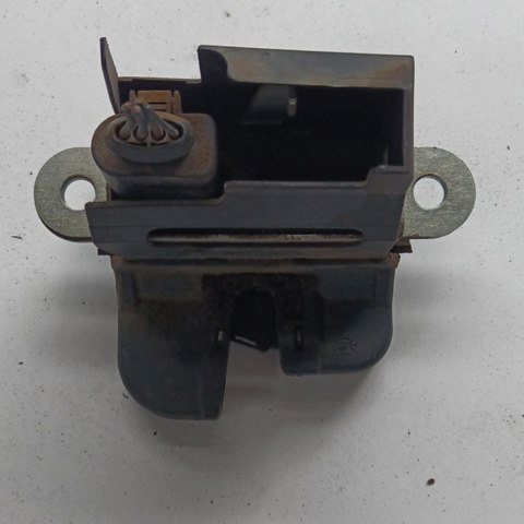 Замок крышки багажника 3C9827645A VAG
