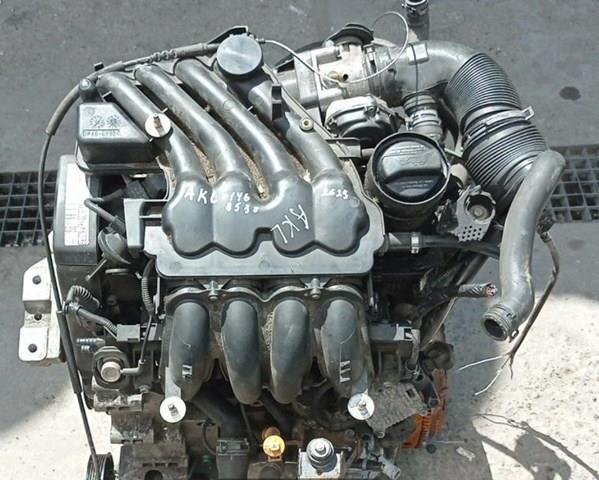 Двигатель в сборе 170tkm б/н AKL