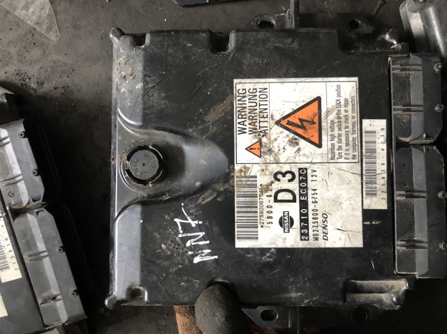 Модуль управления двигателем 23710EC07C NISSAN