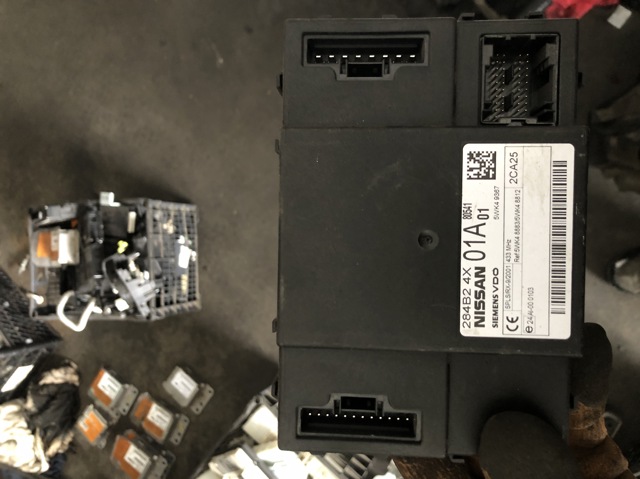 Блок управления комфортом 284B24X01A NISSAN