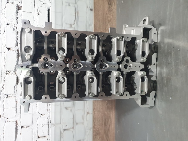 SSANG YONG 6640101120 Головка блока цилиндров (ГБЦ) в наличии Полтава