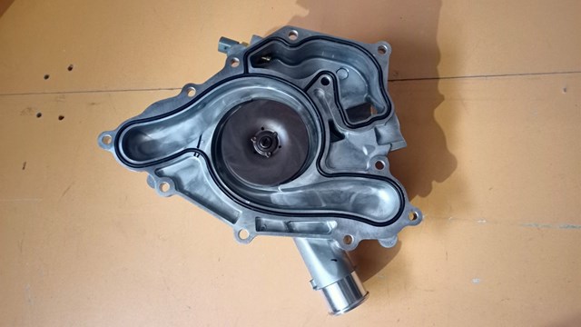 5038677AC CHRYSLER Помпа купить в Украина