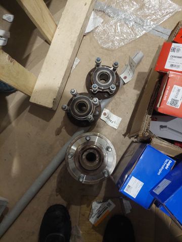CHRYSLER 68246453AA Ступица передняя в наличии Хмельницкий