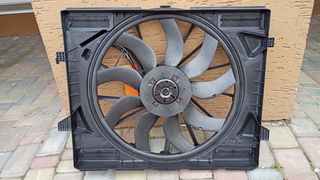 68482591AC CHRYSLER Диффузор радиатора охлаждения, в сборе с мотором и крыльчаткой купить в Кривой Рог