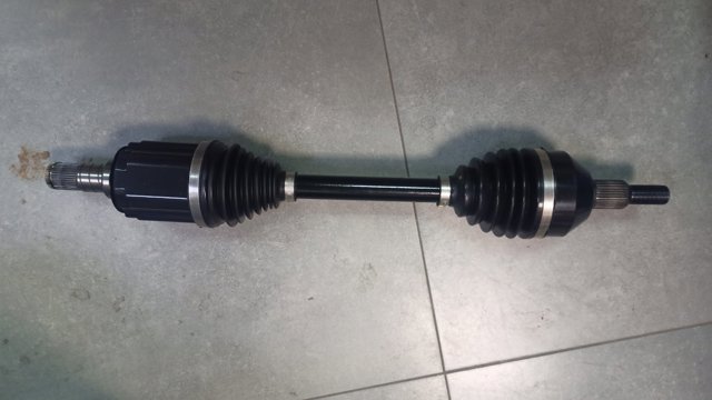 Привод передний правый 68613014AA CHRYSLER