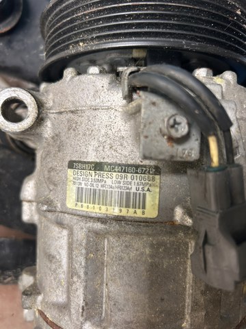Компрессор системы кондиционирования 7SBH17C CHRYSLER