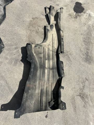 L1MZ7811782C FORD Защита днища правая купить в Полтава