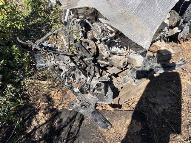 Балка передней подвески LB5Z5C145B FORD