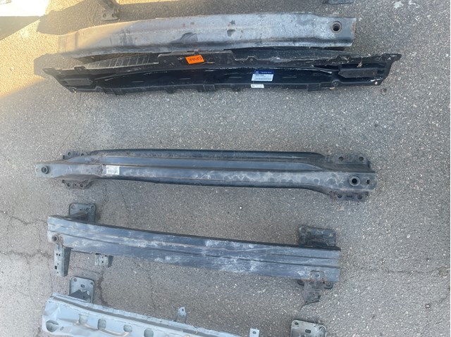 Балка бампера заднего Volkswagen Touareg 2