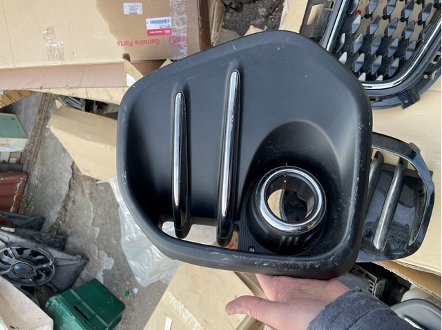 HYUNDAI 86527F1000 в наличии Винница